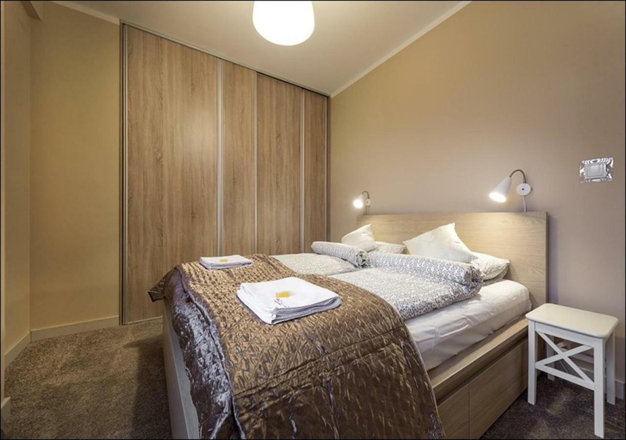 P&O Serviced Apartments Wilenska Station วอร์ซอ ภายนอก รูปภาพ